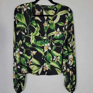 Express Womens Dark Floral Butotn Up Shirt Size L Cropped Long Sleeve